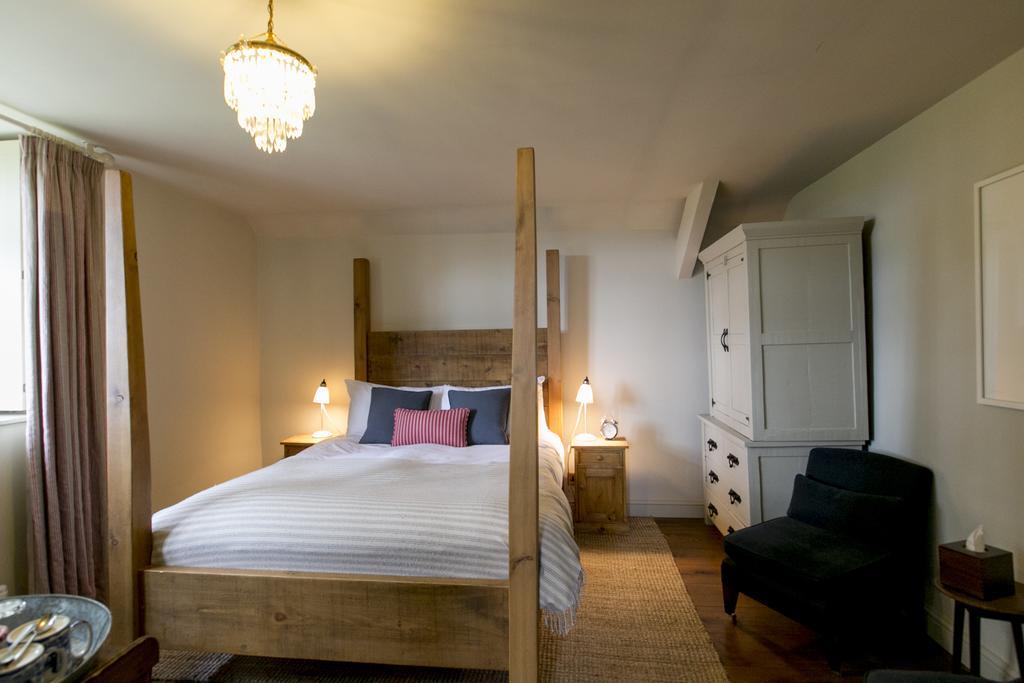 ホテルThe Ebrington Arms チッピング・カムデン 部屋 写真